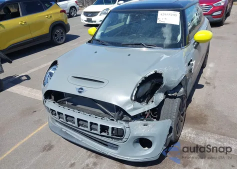 2021 Mini Se Hardtop Cooper z USA, uszkodzony, nr VIN WMWXP3C0XM2M93913